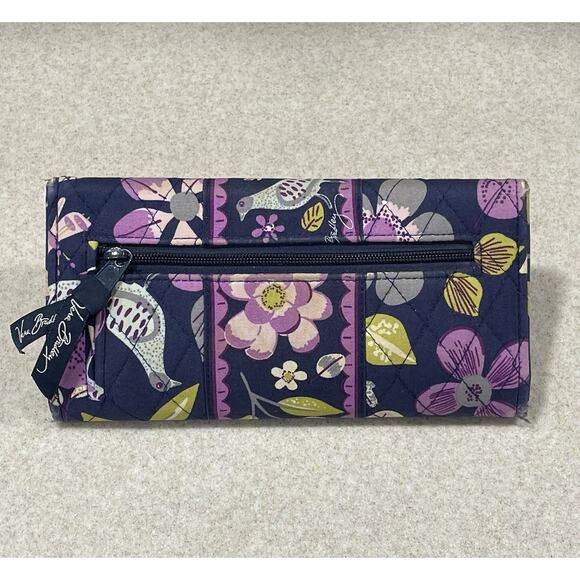 Vera Bradley Large Trifold Wallet Magnetic Closure, Purple Multi-Card Holder - Picture 1 of 11
